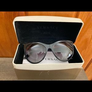 Versace phantos black